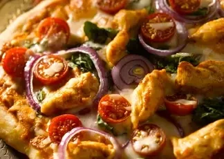 Butter Chicken Pizza 10"
